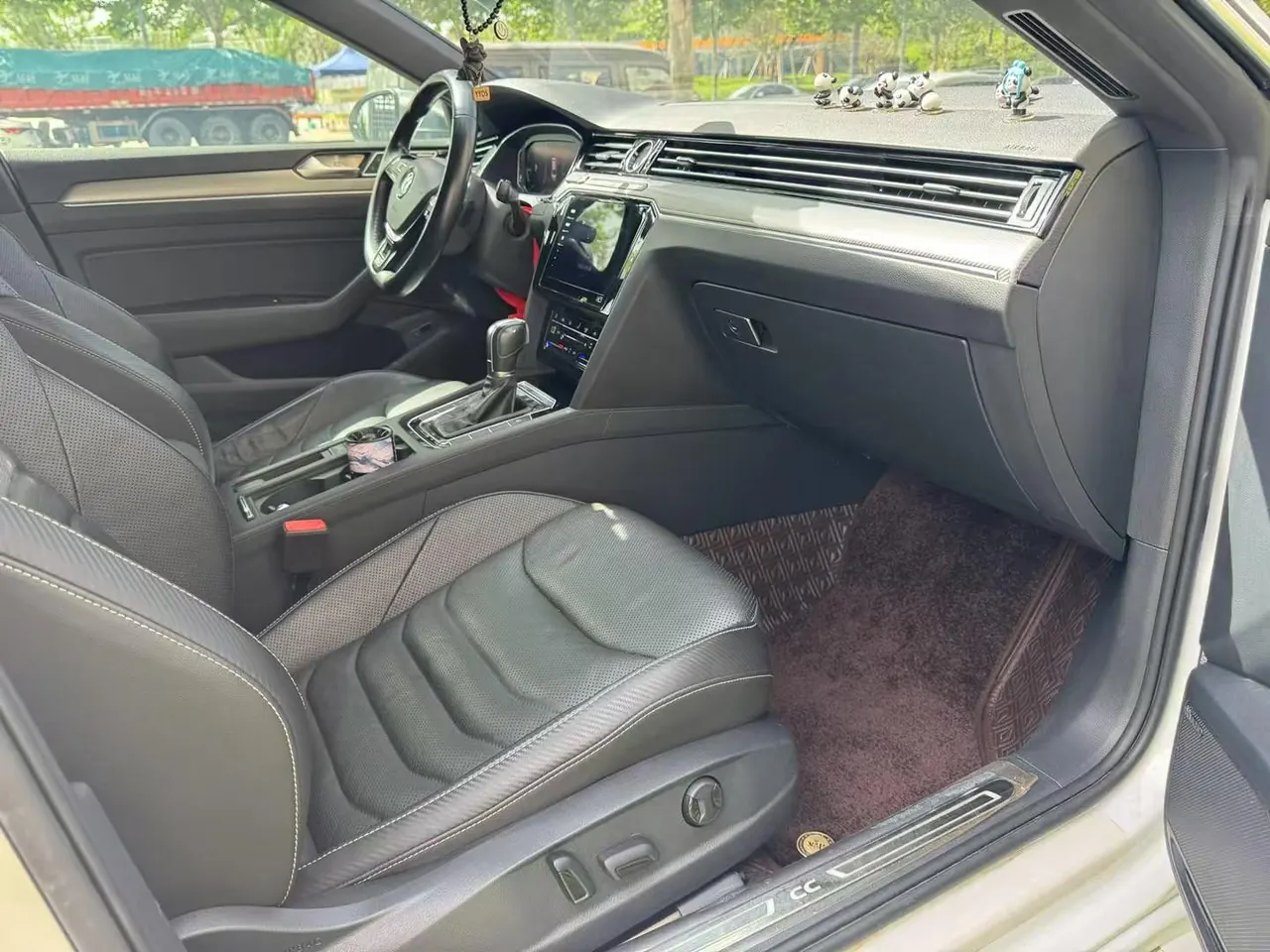 Volkswagen 2020 CC 2.0TSI 330TSI beauty version of automatic gear 5