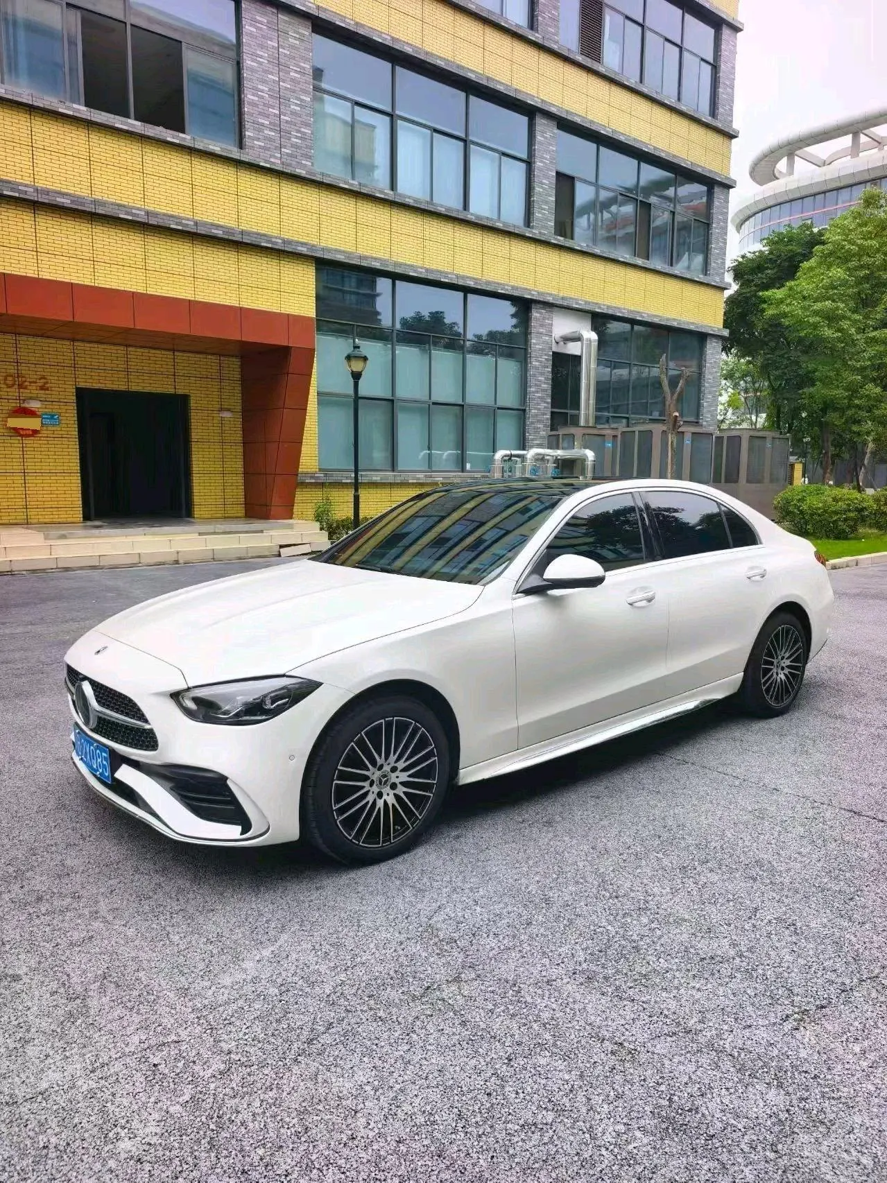 Mercedes Benz Class C 2026 C 260 L 48V 2.0T Sports Special Edition Automatic Gear - View 1