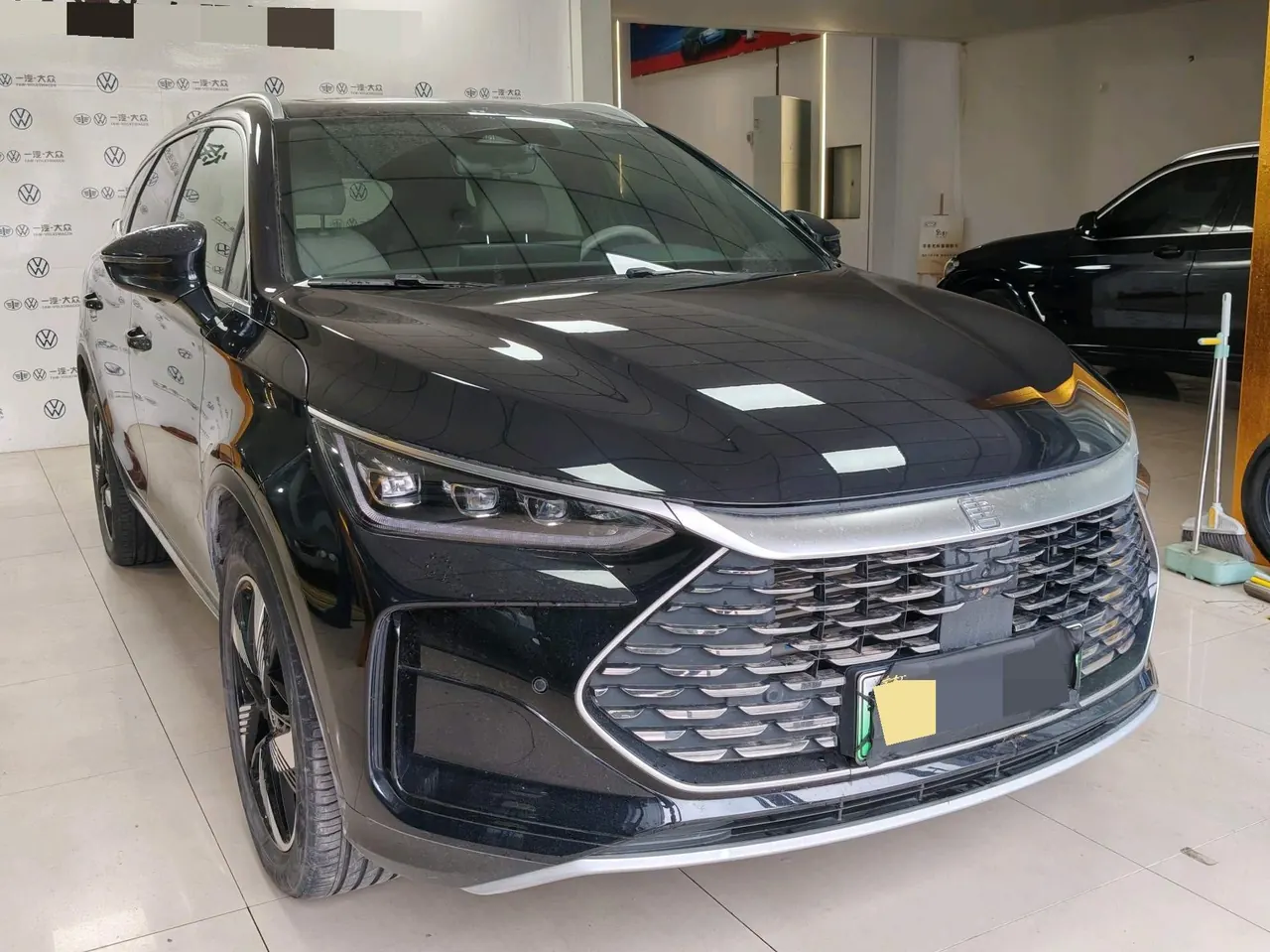 BYD Tang New Energy 2024 Tang DM-i 1.5T Stepless Glory Edition 112KM Honorable Automatic Gear 2