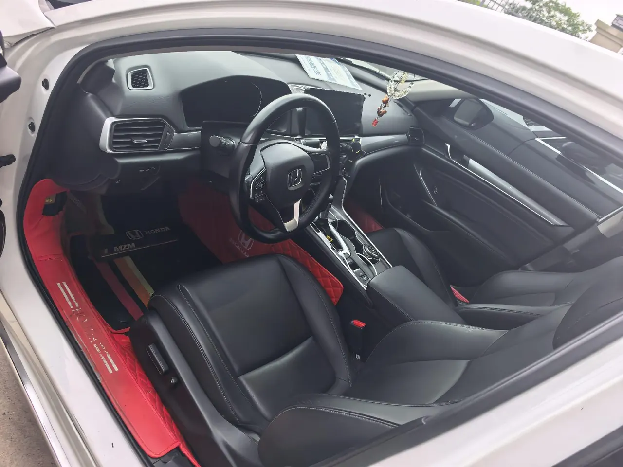 Honda 2022 10th Generation Accord 1.5T Stepless 260TURBO Deluxe Automatic Gear 5