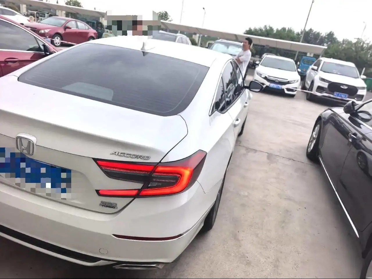 Honda 2022 10th Generation Accord 1.5T Stepless 260TURBO Deluxe Automatic Gear 8