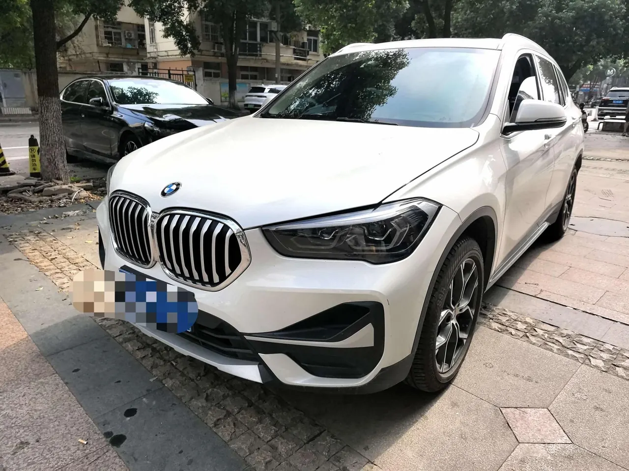 BMW 2020 X1 sDrive20Li 1.5T exclusive automatic gear - View 1