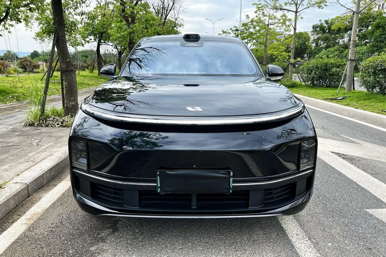 Li 2022 L9 1.5T Max Edition Automatic Gear 2