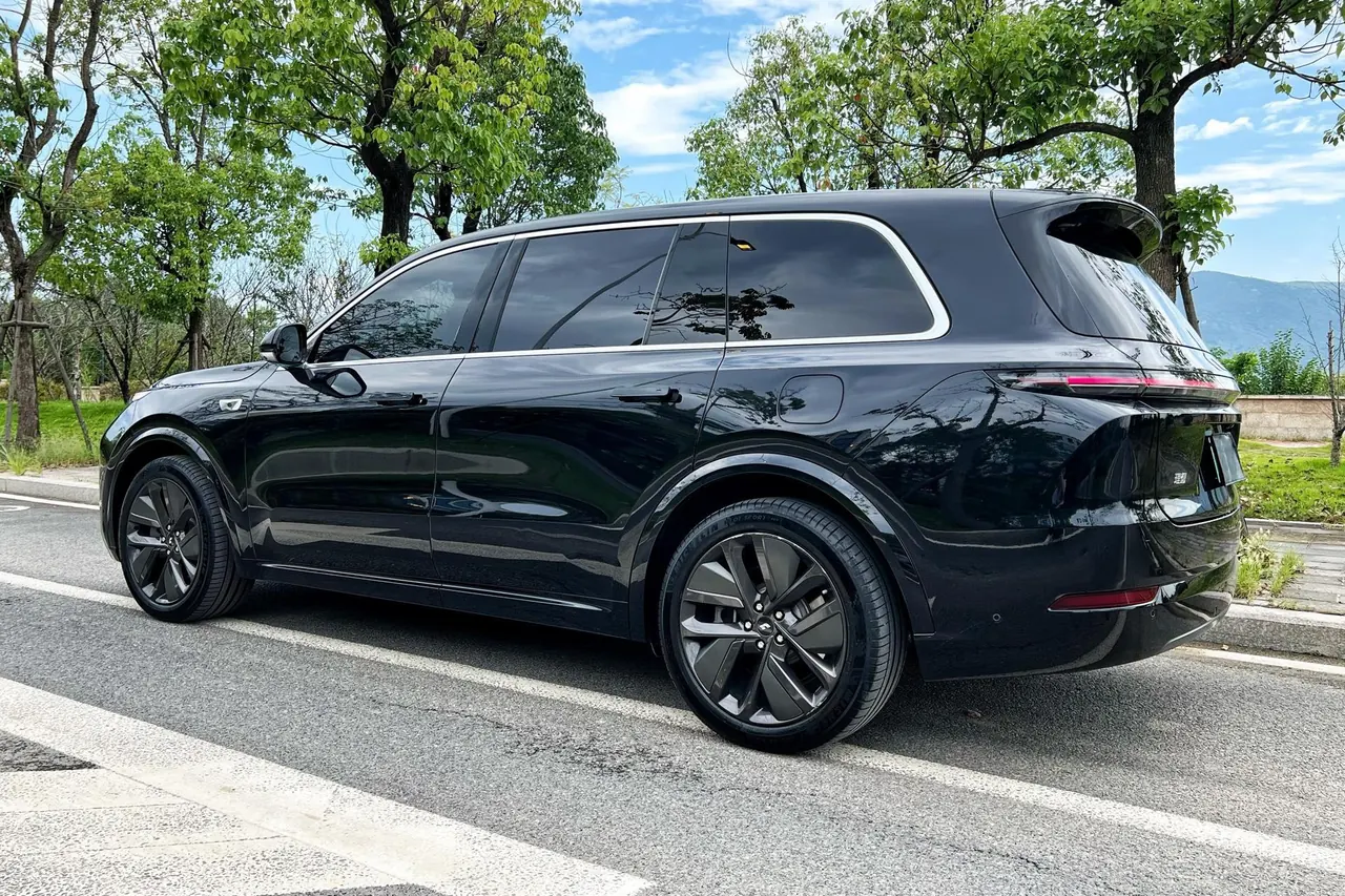 Li 2022 L9 1.5T Max Edition Automatic Gear 4