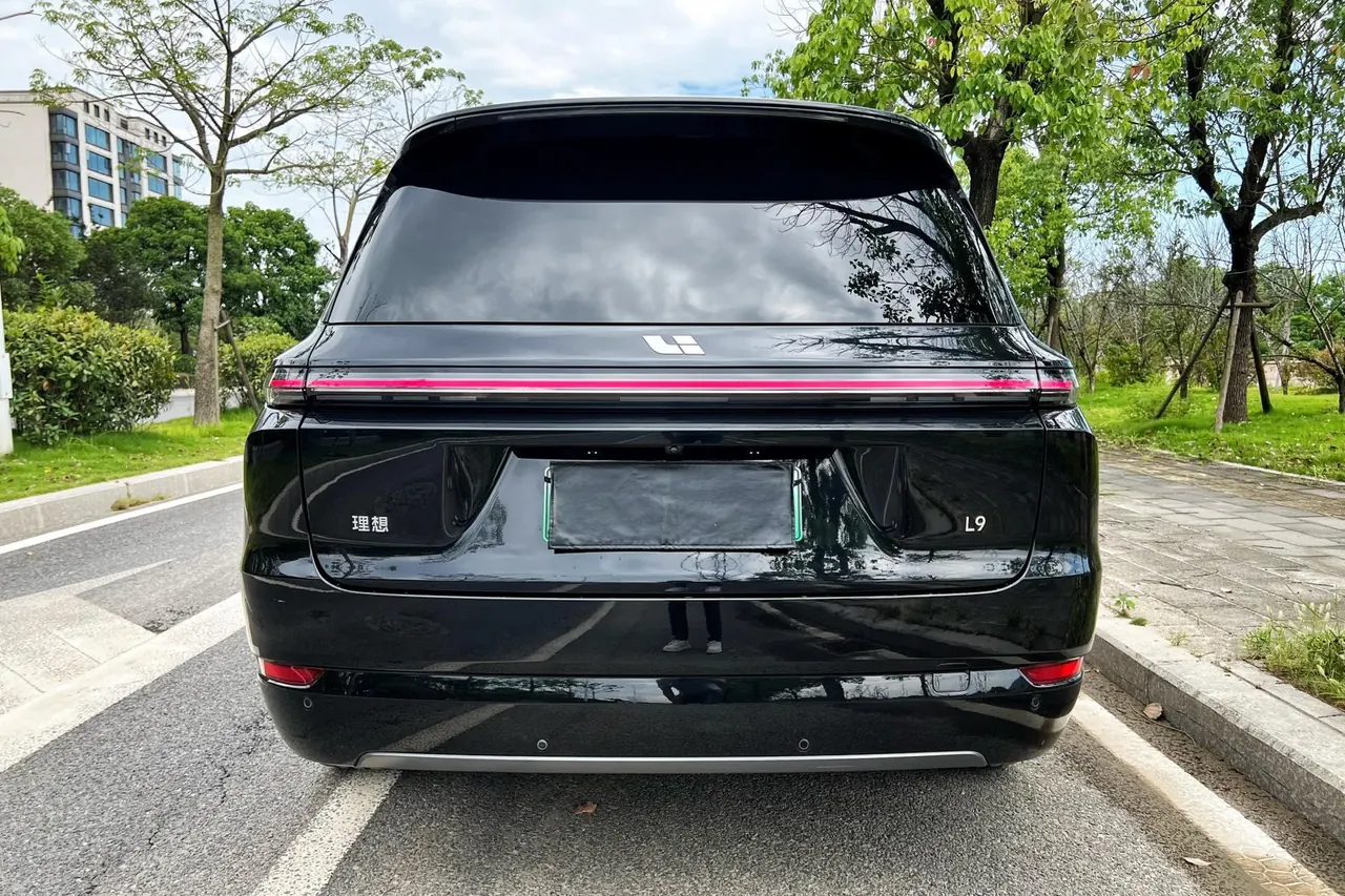 Li 2022 L9 1.5T Max Edition Automatic Gear 5