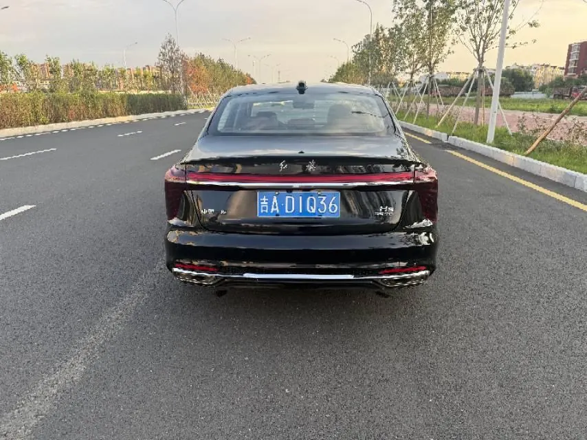 HongQi 2024 H5 1.5T Zhilian Flag Rhyme Edition Automatic Gear 5