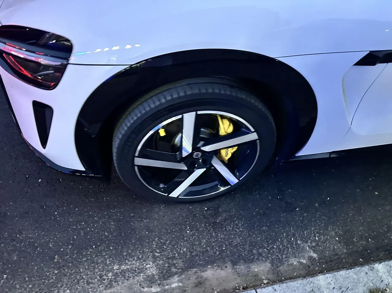 MI 2025 YU7 Long Endurance Rear Drive Automatic Gear 3