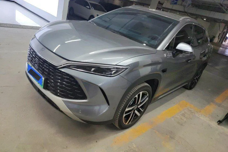 Открыть галерею: BYD 2025 Song L DM-i 1.5 Stepless Smart Driving Edition 75km Leading Automatic Gear