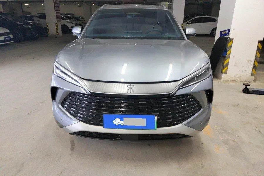 BYD 2025 Song L DM-i 1.5 Stepless Smart Driving Edition 75km Leading Automatic Gear 3
