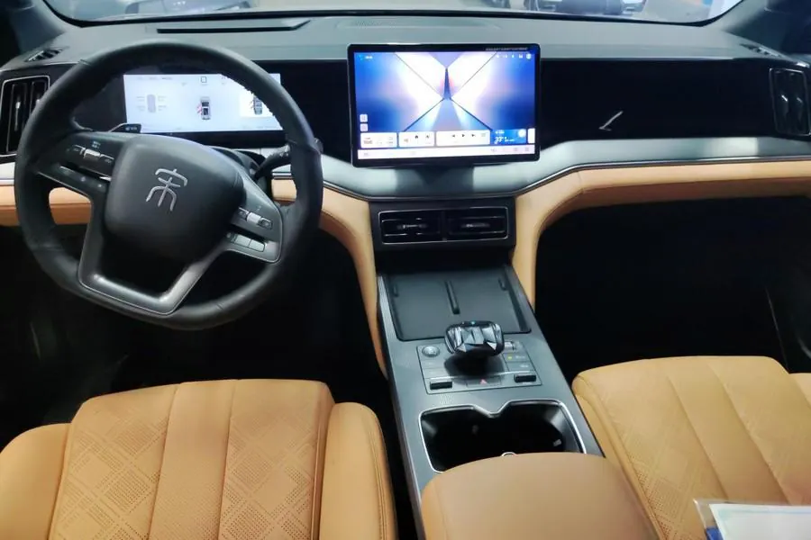 BYD 2025 Song L DM-i 1.5 Stepless Smart Driving Edition 75km Leading Automatic Gear 5