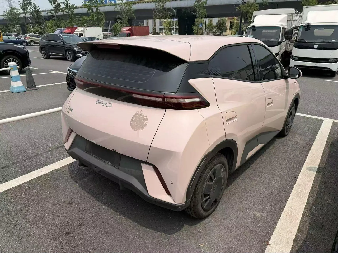 BYD 2025 seagulls 305km free version automatic gear 4