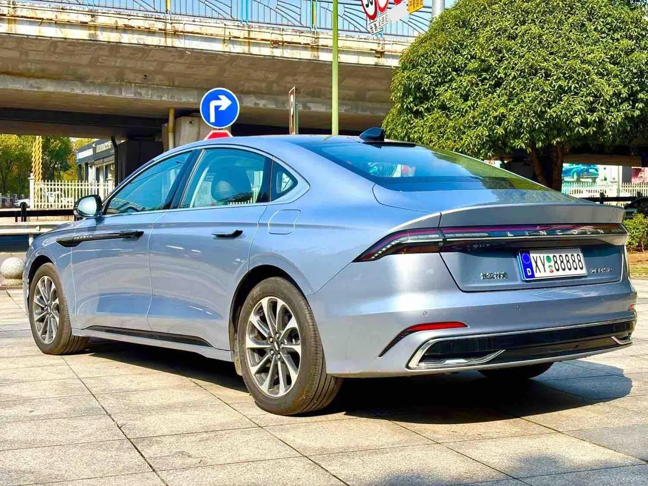 Lincoln 2025 Lincoln Z 2.0T Zunshang Edition Automatic Gear 3
