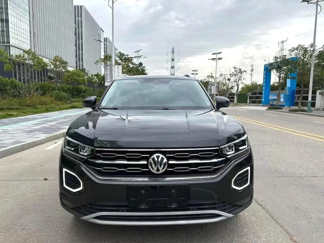 Volkswagen 2020 Tanyue 2.0TSI 380TSI Four-wheel Drive Deluxe Smart Union Pro Automatic Gear 2