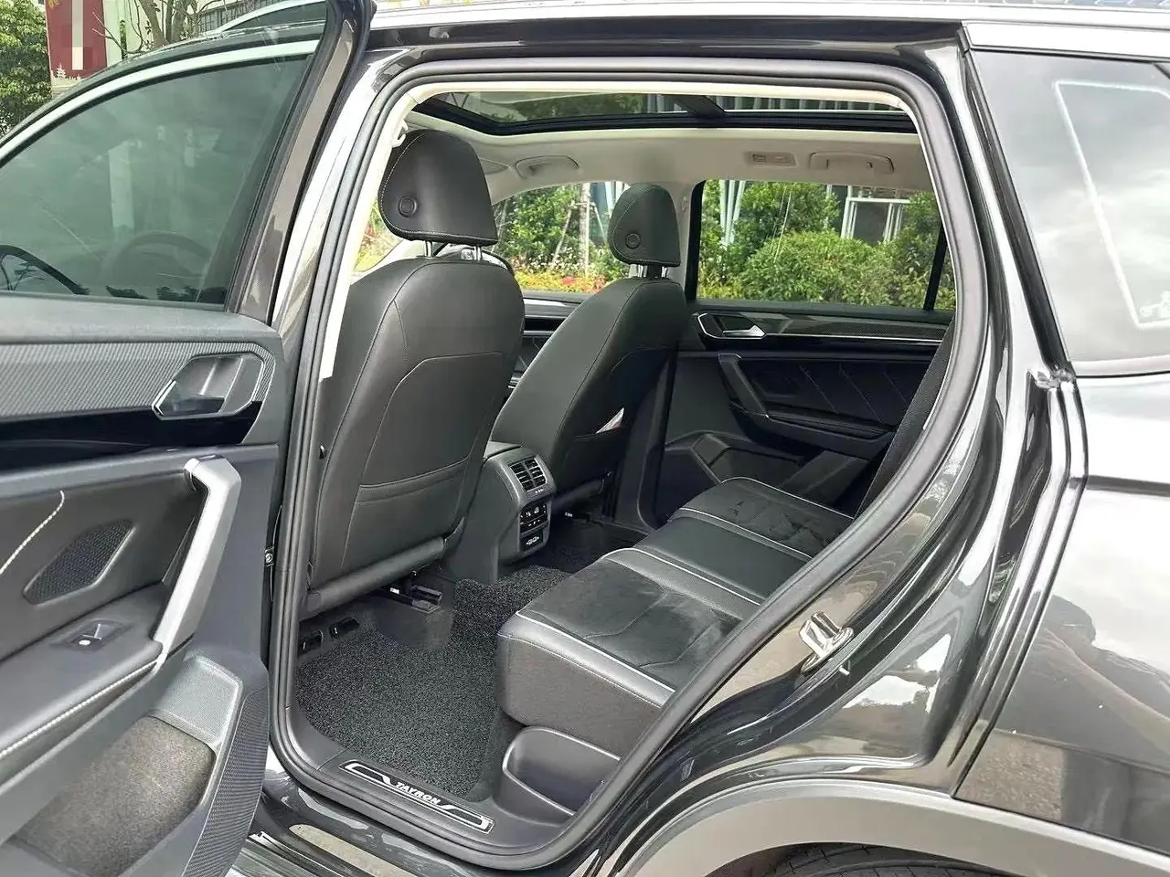 Volkswagen 2020 Tanyue 2.0TSI 380TSI Four-wheel Drive Deluxe Smart Union Pro Automatic Gear 5