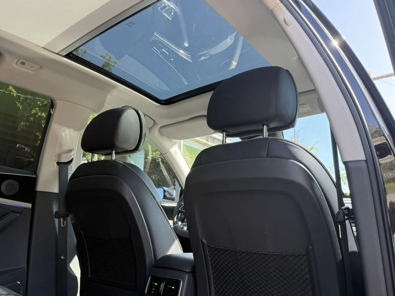 HongQi 2022 HS5 2.0T 4-wheel drive smart flag-sharing version automatic gear 7