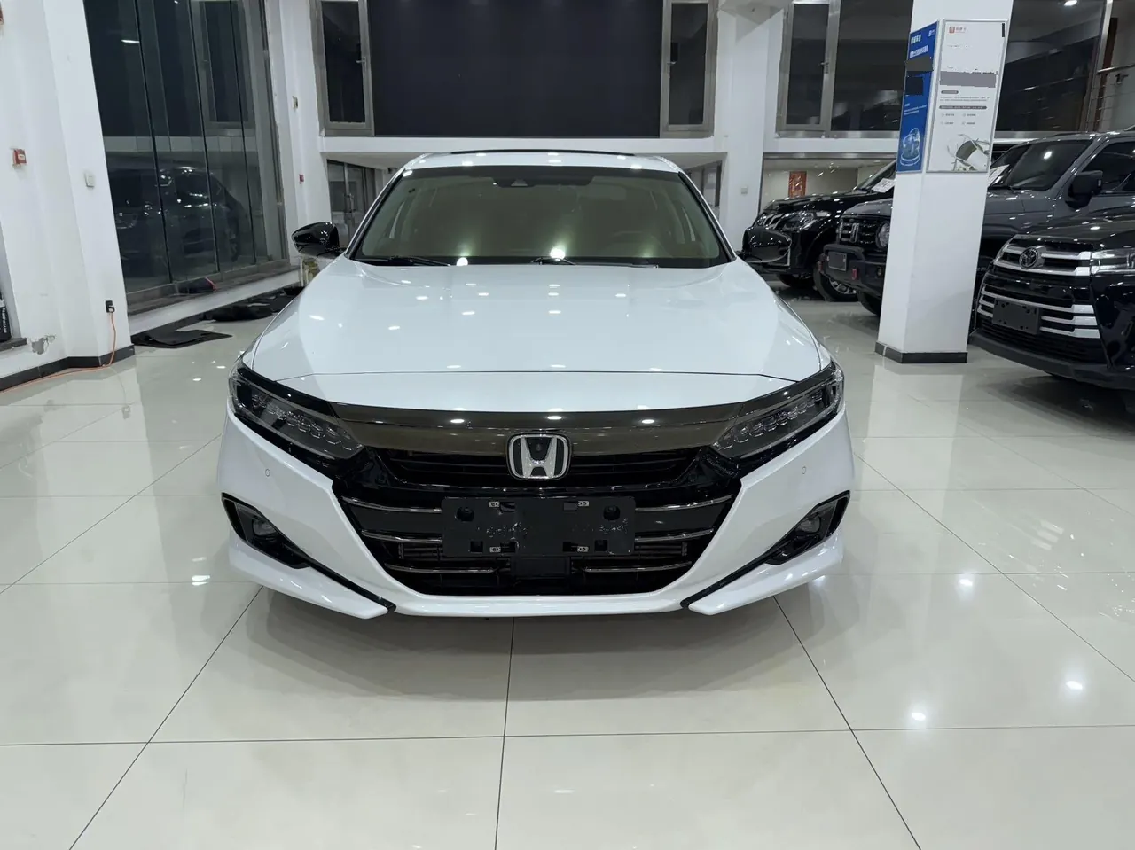 Honda 2022 10th Generation Accord 1.5T Stepless 260TURBO Magic Night Premium Edition Automatic Gear 2