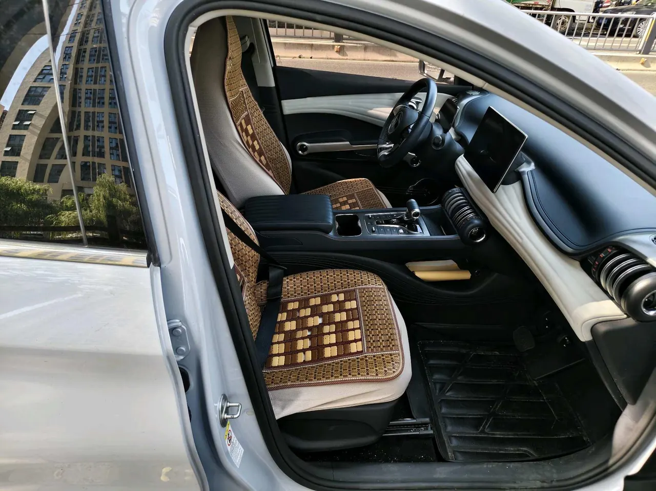 BYD Yuan PLUS 2022 Yuan PLUS 510KM Honorable Automatic Gear 4