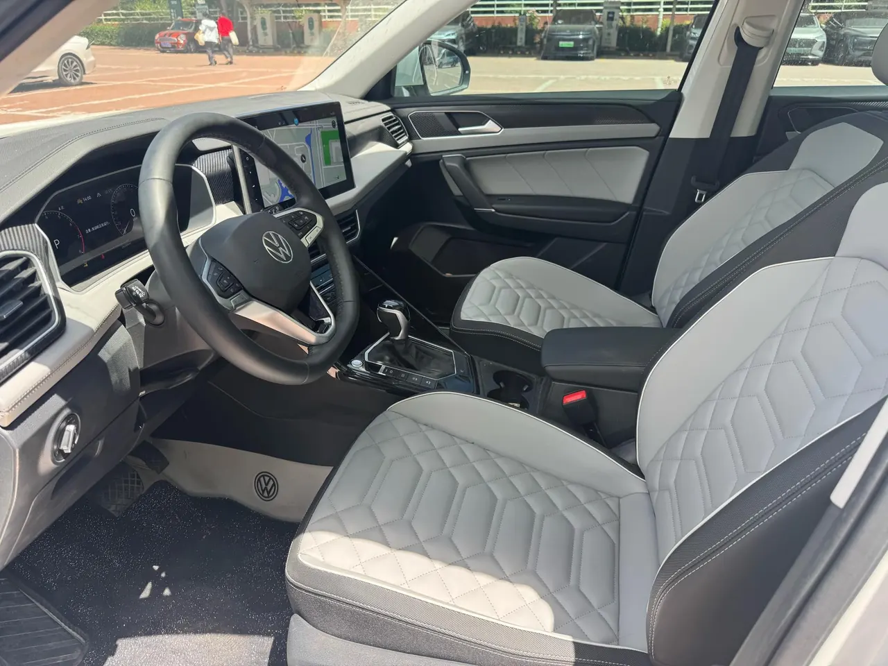 Volkswagen 2024 Tanyue 1.5TSI 300TSI Two-Drive Luxury Plus Advanced Edition Automatic Gear 6