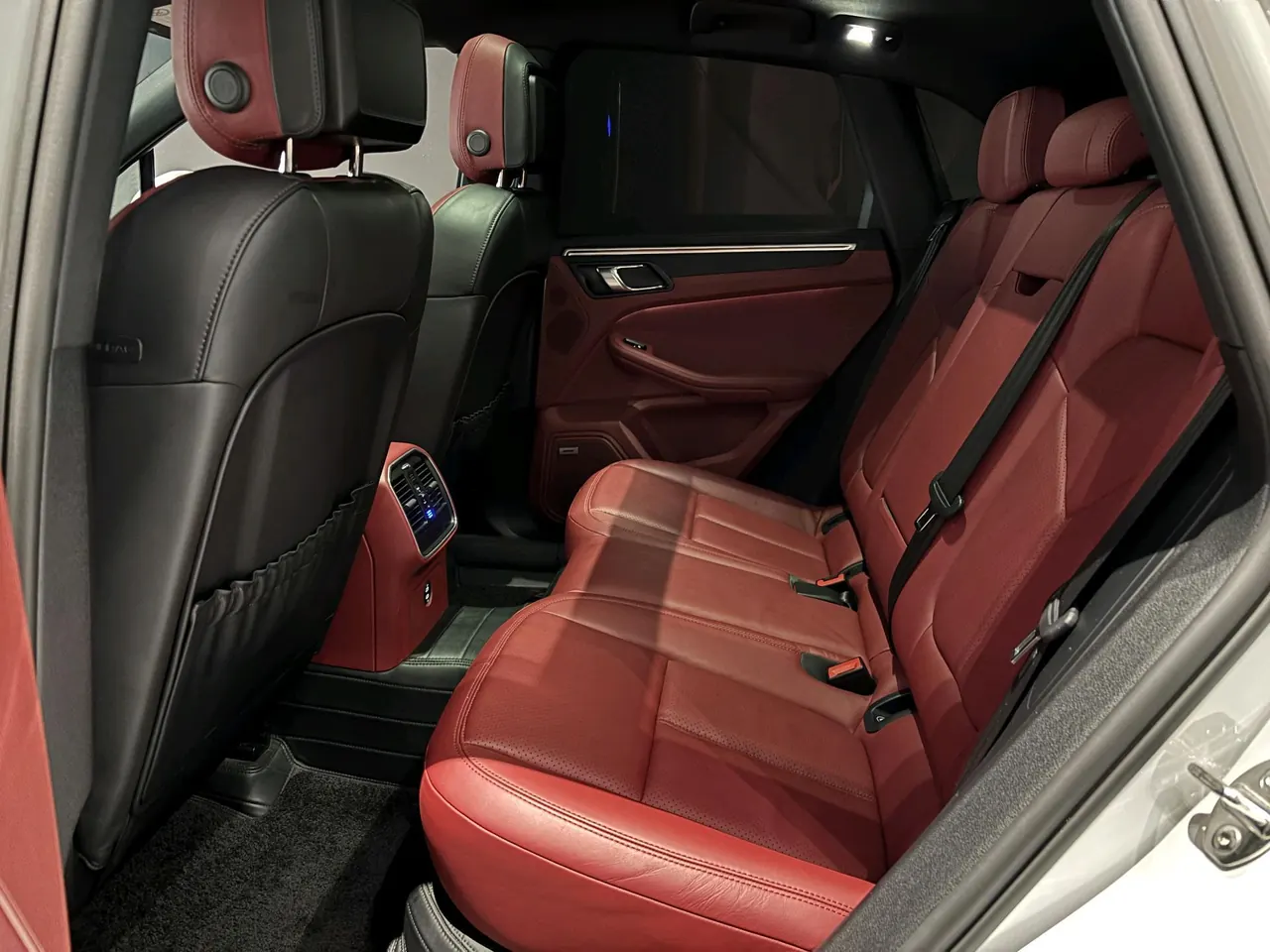 Porsche Macan (Imported) 2022 Macan 2.0T Automatic Gear 14