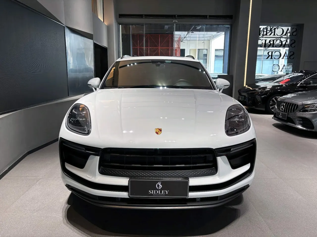 Porsche Macan (Imported) 2022 Macan 2.0T Automatic Gear 2