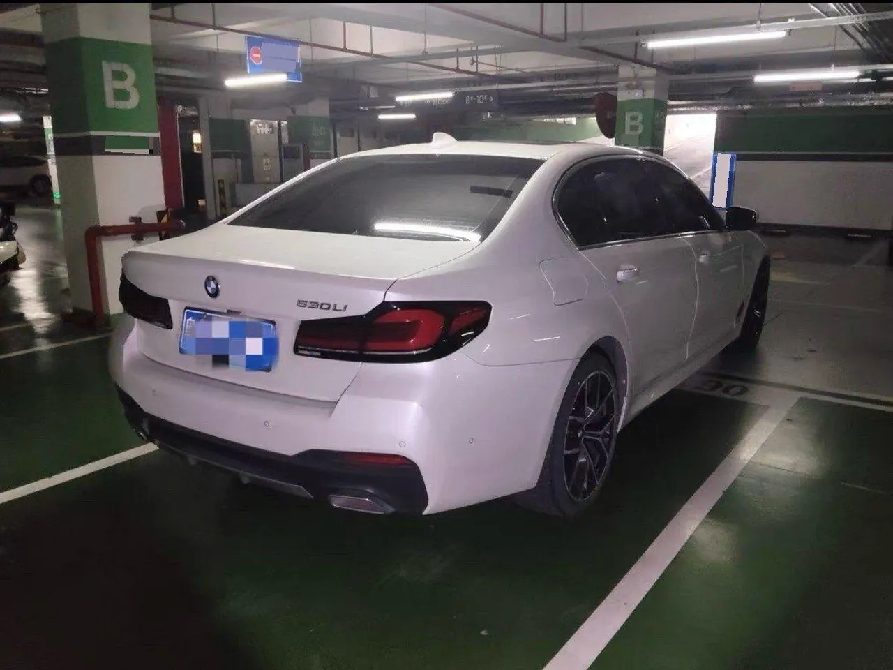 BMW 5 Series 2022 530Li 2.0T Premium Luxury Suit (Change 2) Automatic Gear 3