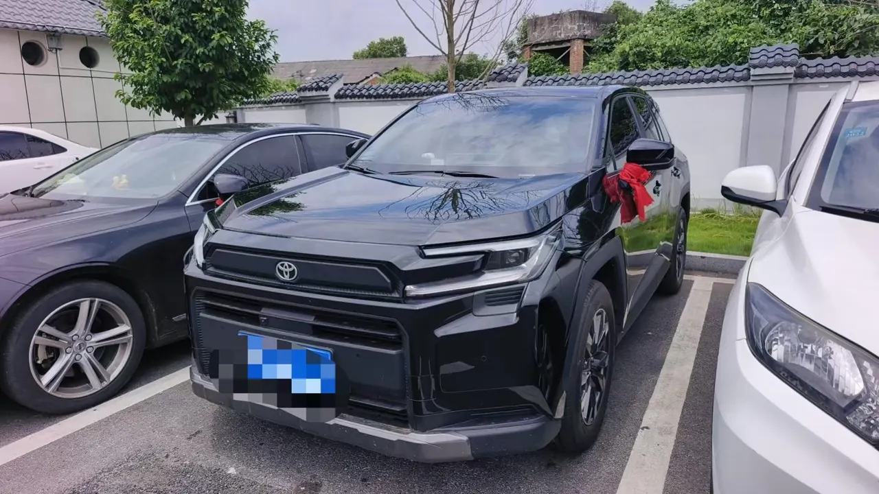 Toyota 2026 RAV4 Rongbo 2.0 Stepless Two-Drive Deluxe Automatic Gear - View 1
