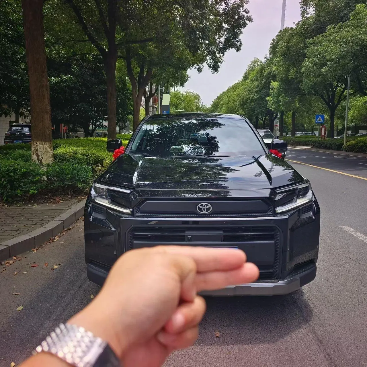 Toyota 2026 RAV4 Rongbo 2.0 Stepless Two-Drive Deluxe Automatic Gear 3