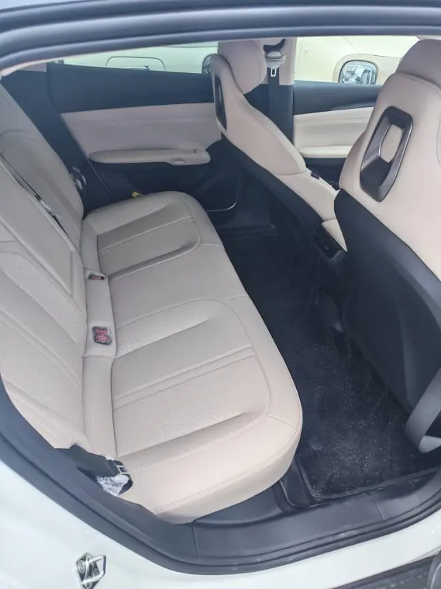 Bestune 2026 yueyi 08 565 Air automatic gear 3