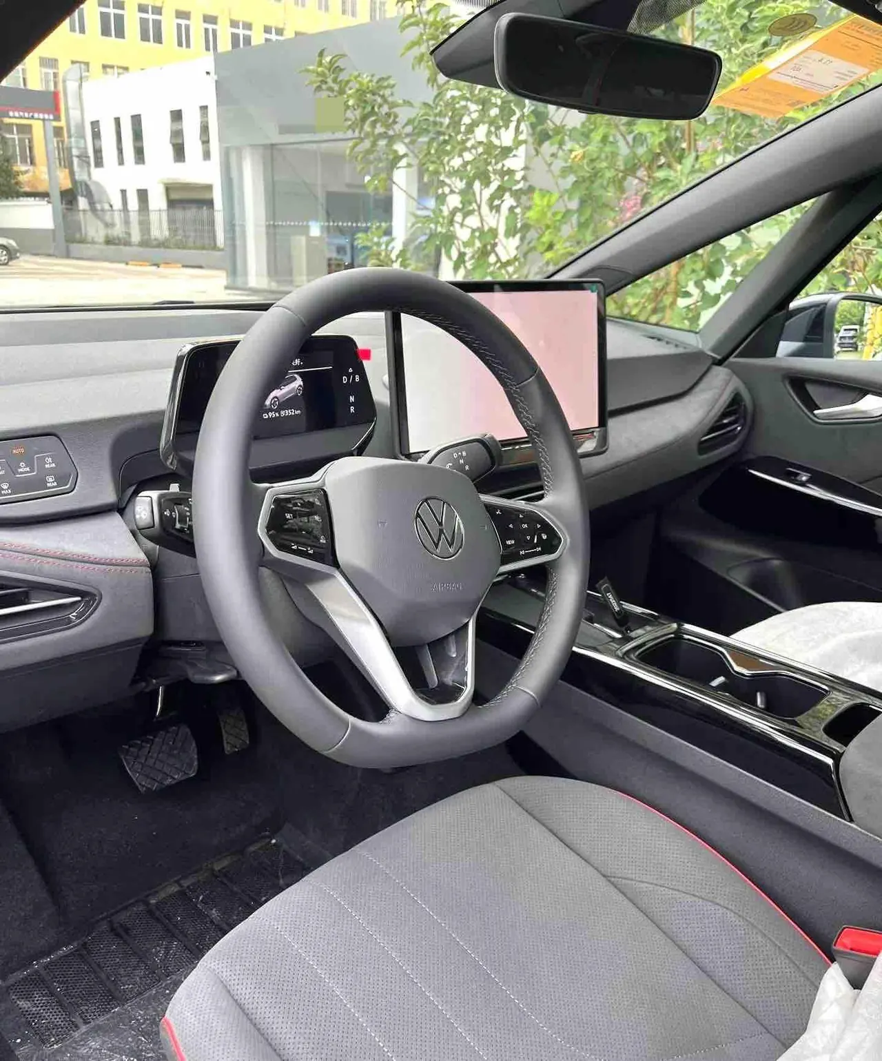 Volkswagen 2024 ID. 3 Pure Intelligence Enjoyment Version, Automatic Transmission 3