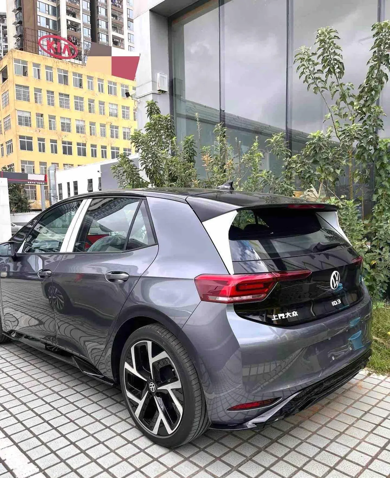 Volkswagen 2024 ID. 3 Pure Intelligence Enjoyment Version, Automatic Transmission 4