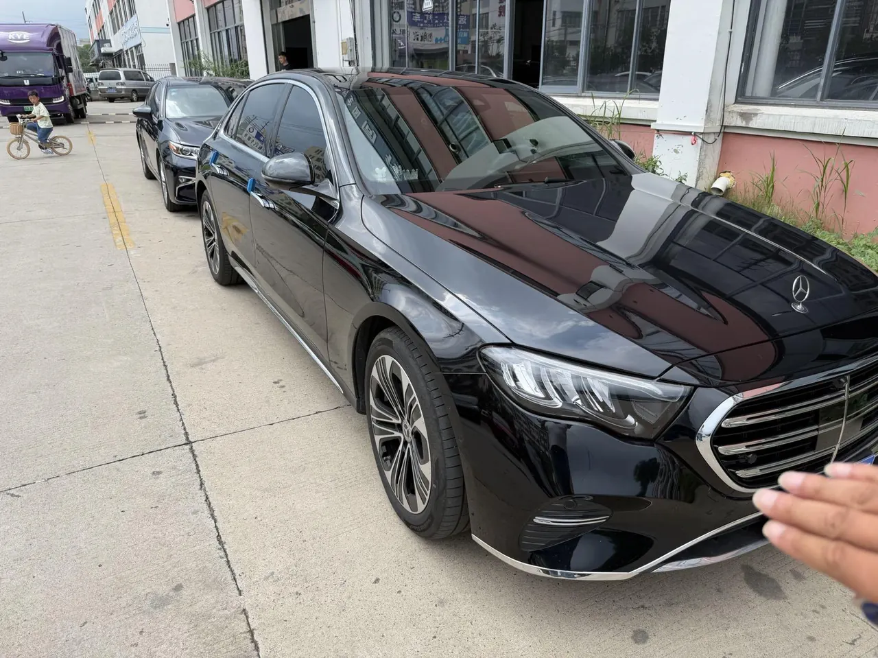 Mercedes Benz E Class 2025 E 300 L 48V 2.0T Luxury Sports Automatic 3