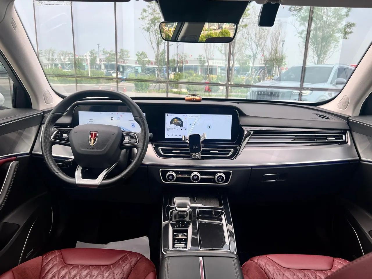 HongQi 2023 HS5 2.0T Flag Enjoy Pro Edition Automatic Gear 4