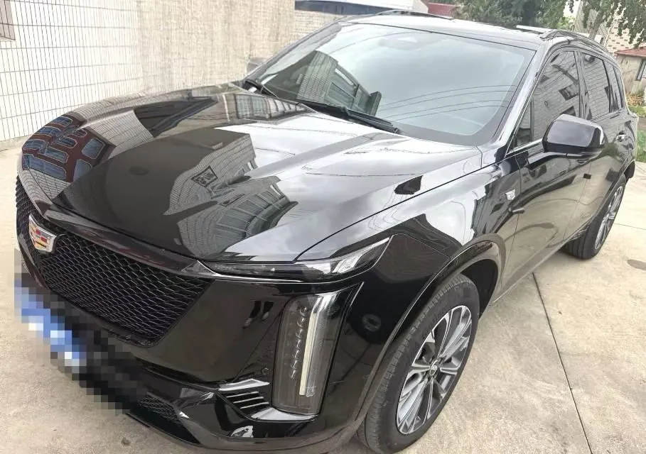 Cadillac 2025 XT5 48V 2.0T Luxury Automatic Gear - View 1