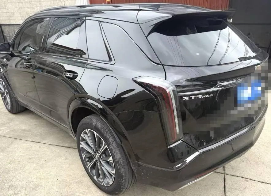 Cadillac 2025 XT5 48V 2.0T Luxury Automatic Gear 2