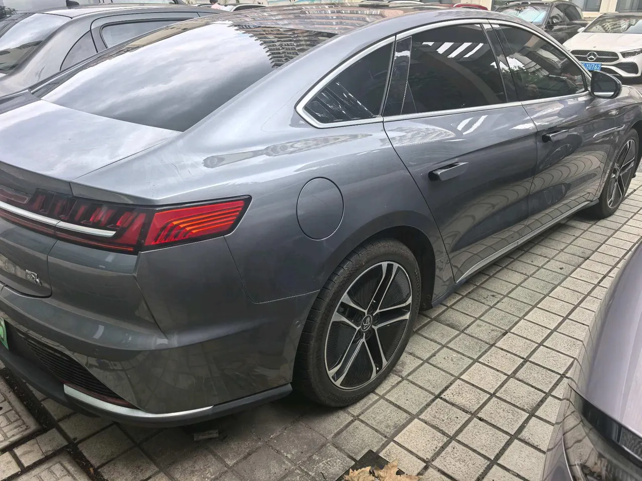 BYD 2020 Han Super Long Endurance Edition Noble Automatic Transmission 5