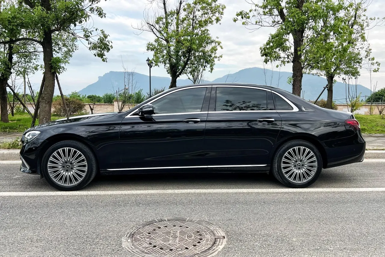 Mercedes Benz E-Class 2023 E 300 L 2.0T Fashion Automatic Gear 3