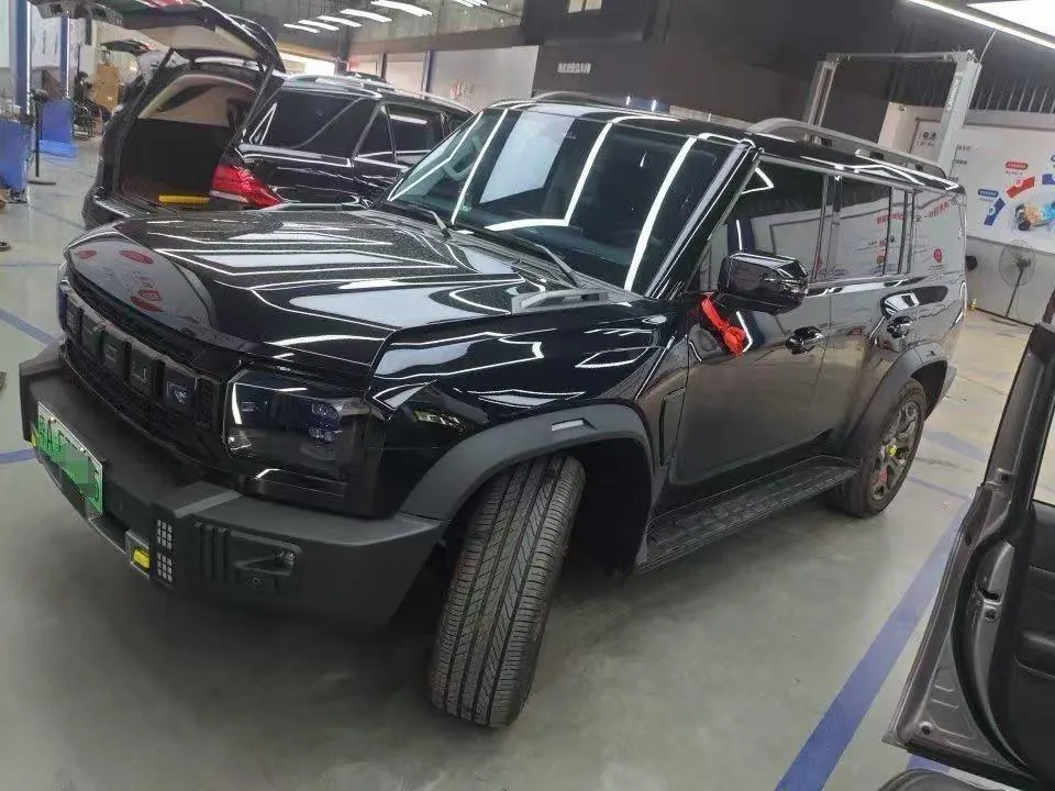 Jetour 2025 ShanHai T2 C- DM 1.5T 206km XWD Crossing Long Edition 7-seat Automatic Gear - View 1
