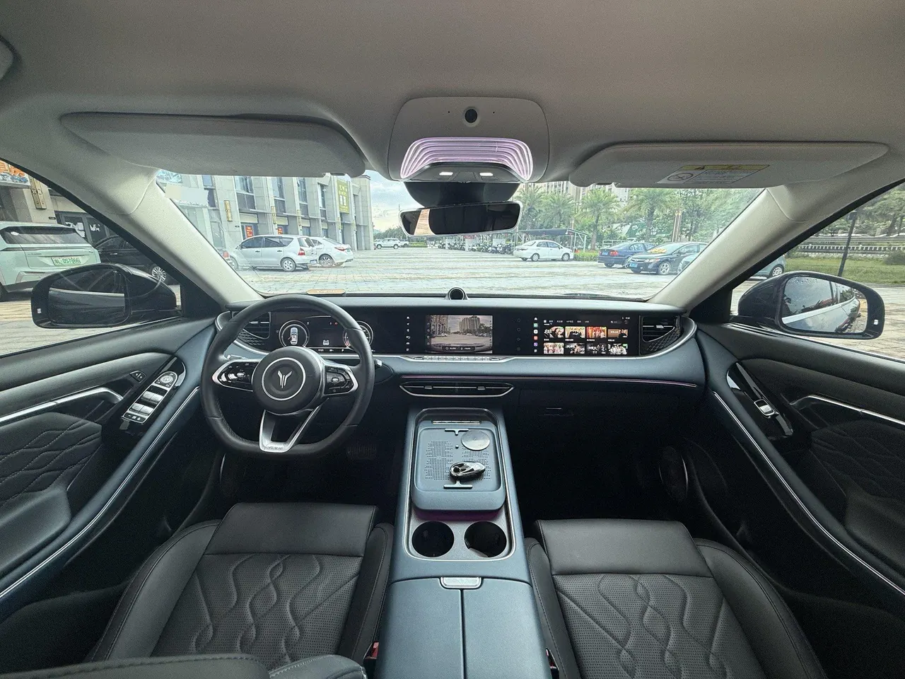 Voyah 2024 FREE Super Long Endurance Smart Driving Edition Automatic Gear 5