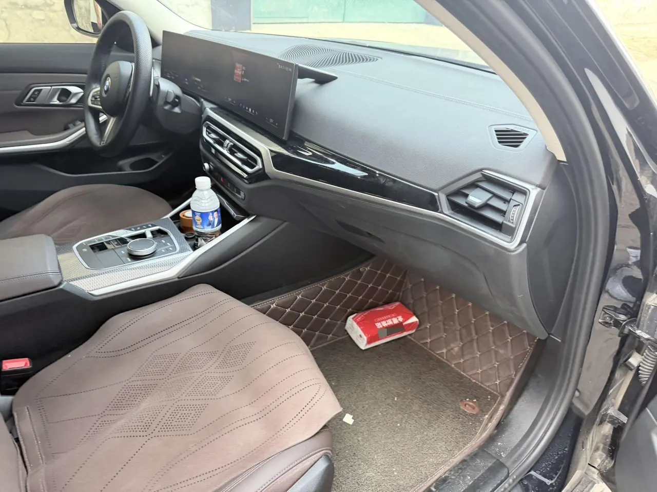 BMW 3 Series 2024 325Li 2.0T M Sports Obsidian Night Suit Automatic Gear 6