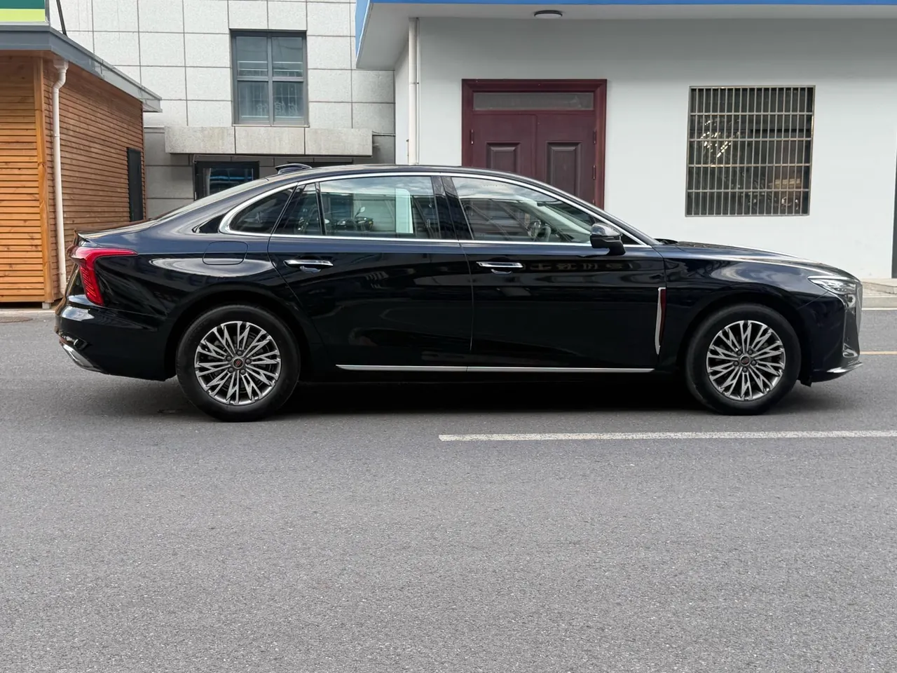 HongQi 2025 H5 1.5T Flag Rhyme 500000 Commemorative Automatic Gear 11