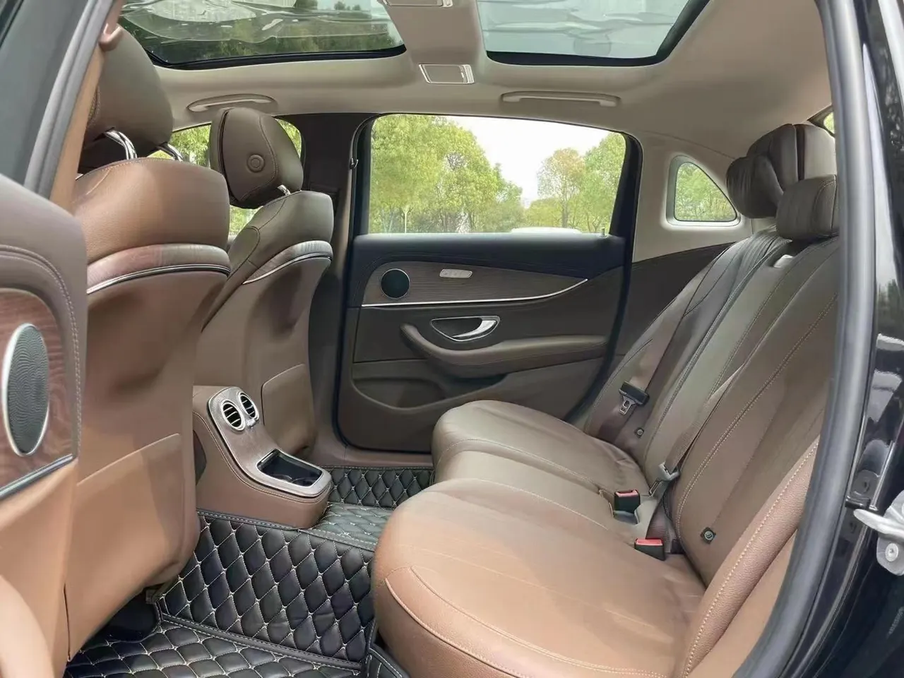 Mercedes Benz E-Class 2023 E 300 L 2.0T Fashion Automatic Gear 4