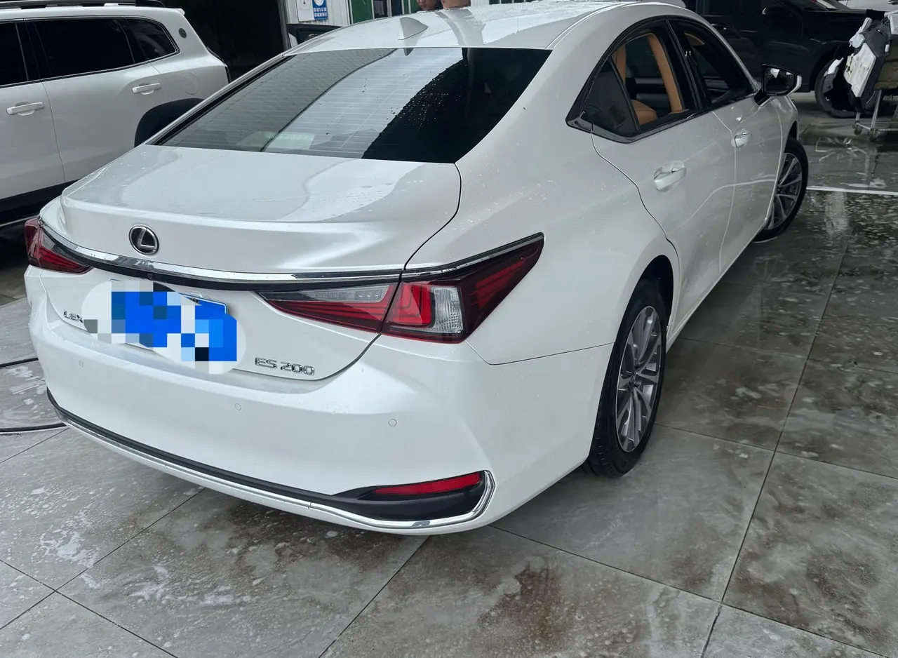 Lexus ES (Imported) 2022 ES200 2.0 Stepless Premium Edition Automatic Gear 2