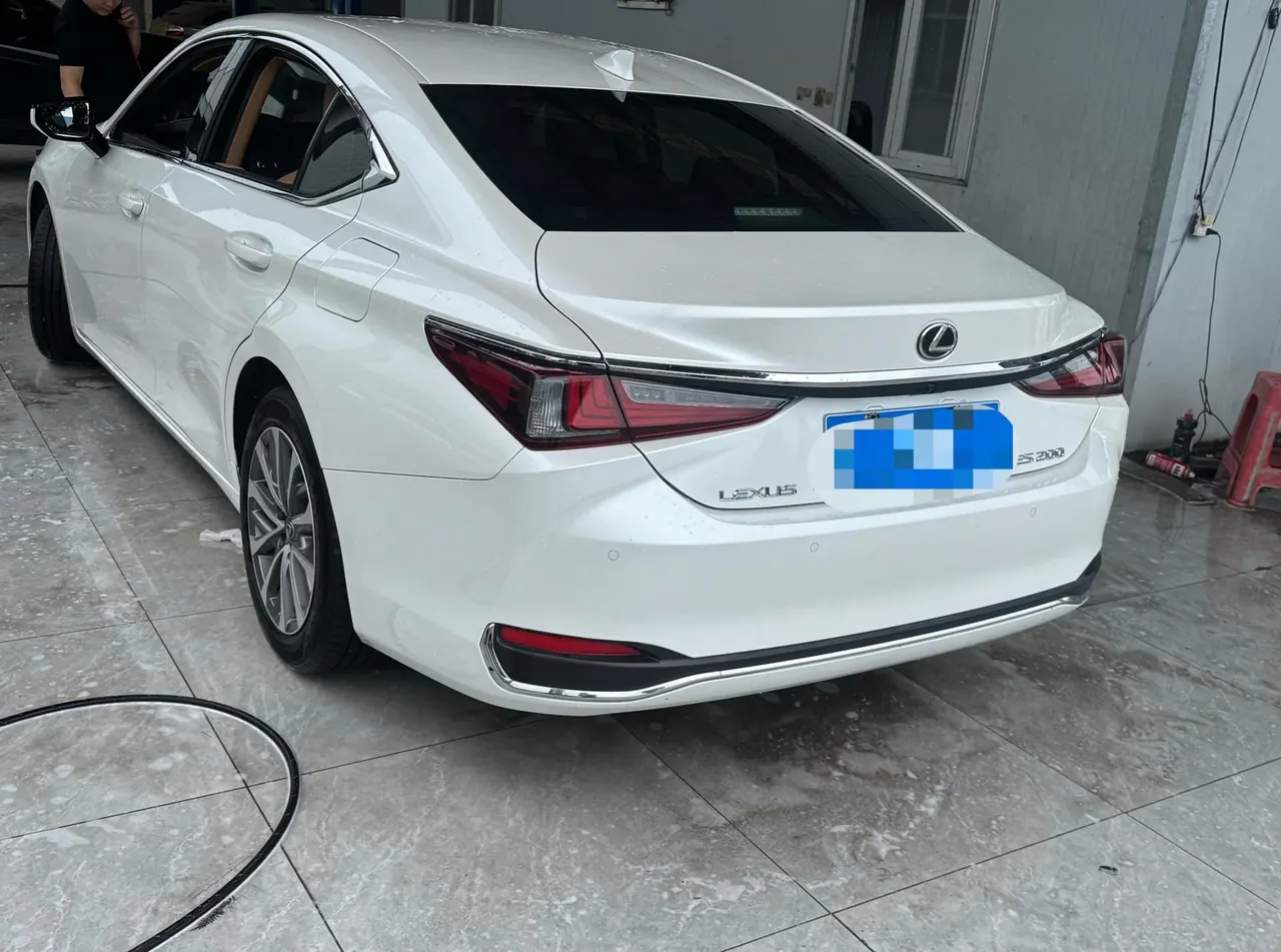 Lexus ES (Imported) 2022 ES200 2.0 Stepless Premium Edition Automatic Gear 4