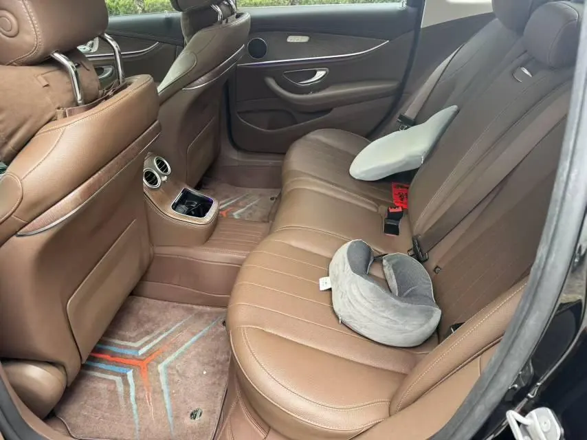 Mercedes Benz E Class 2022 E 300 L 2.0T Fashion (Change 2) Automatic Gear 7