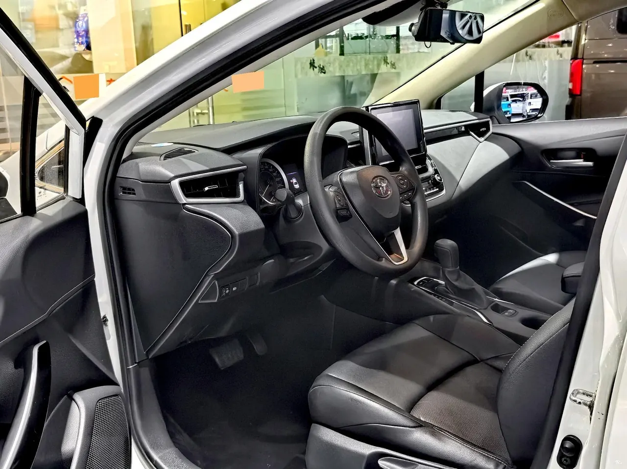 Toyota 2021 Lingshang 2.0 Stepless Deluxe Edition Automatic Gear 4
