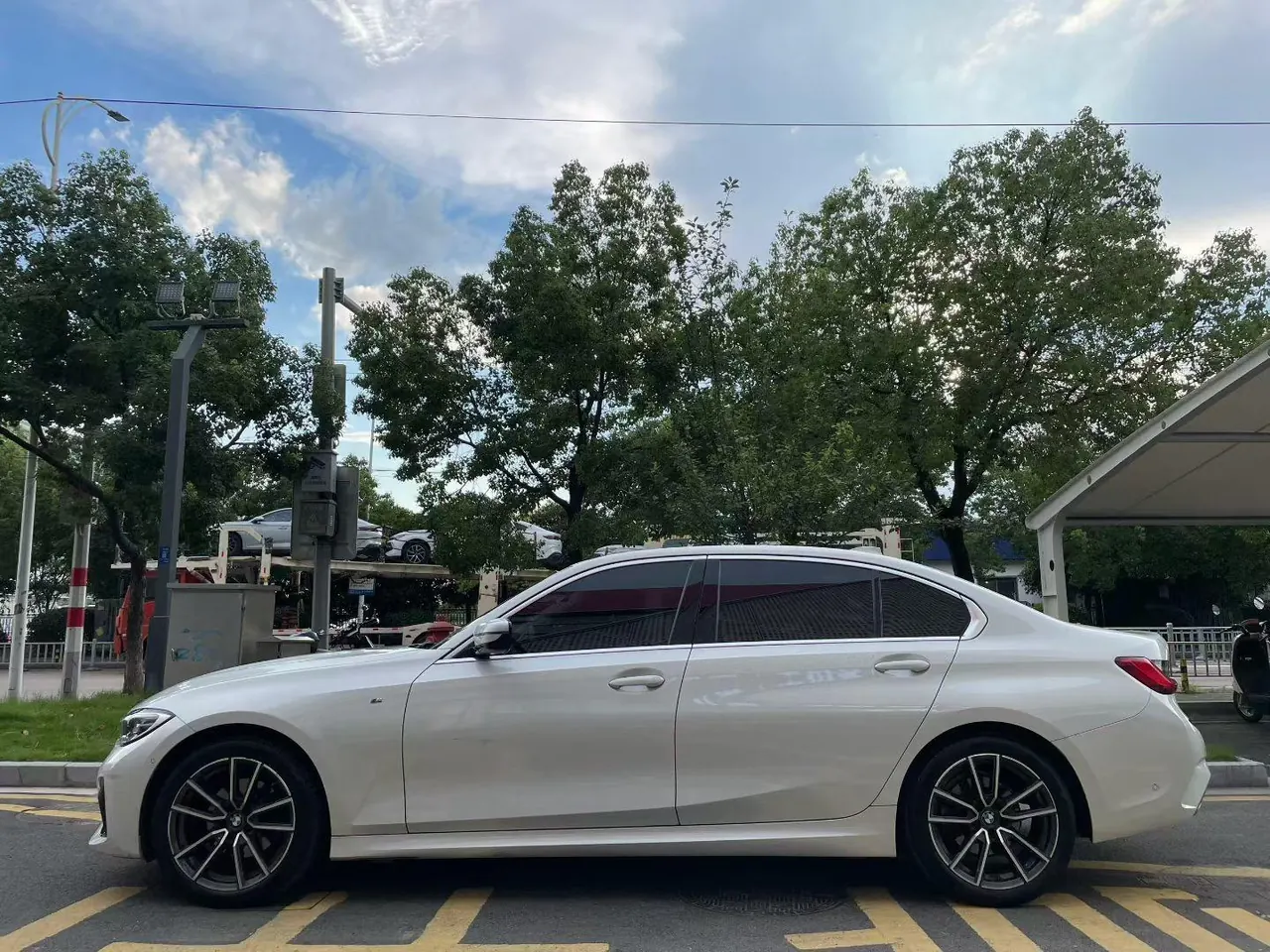 BMW 3 Series 2021 325Li 2.0T M Sports Suit (Modified) Automatic Gear 5