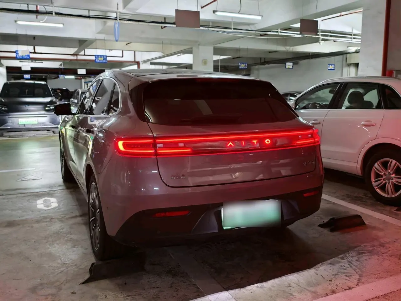 AITO 2022 AITO M5 EV four-wheel drive performance version automatic gear 4