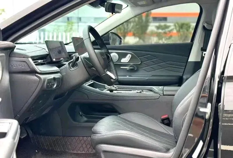 Chery 2025 Arrizo 8 Pro 1.6T Luxury Automatic Gear 5
