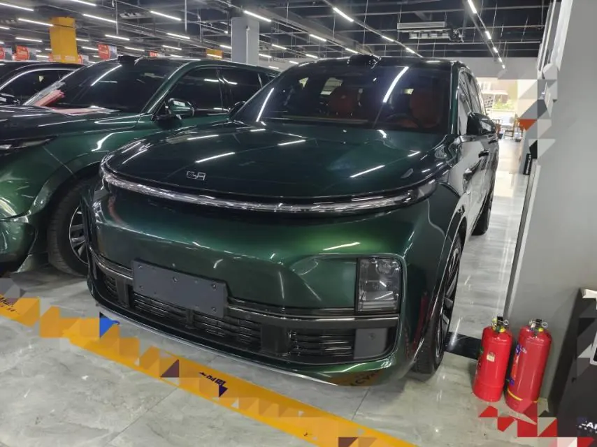 Открыть галерею: Li 2022 L9 1.5T Max Edition Automatic Gear