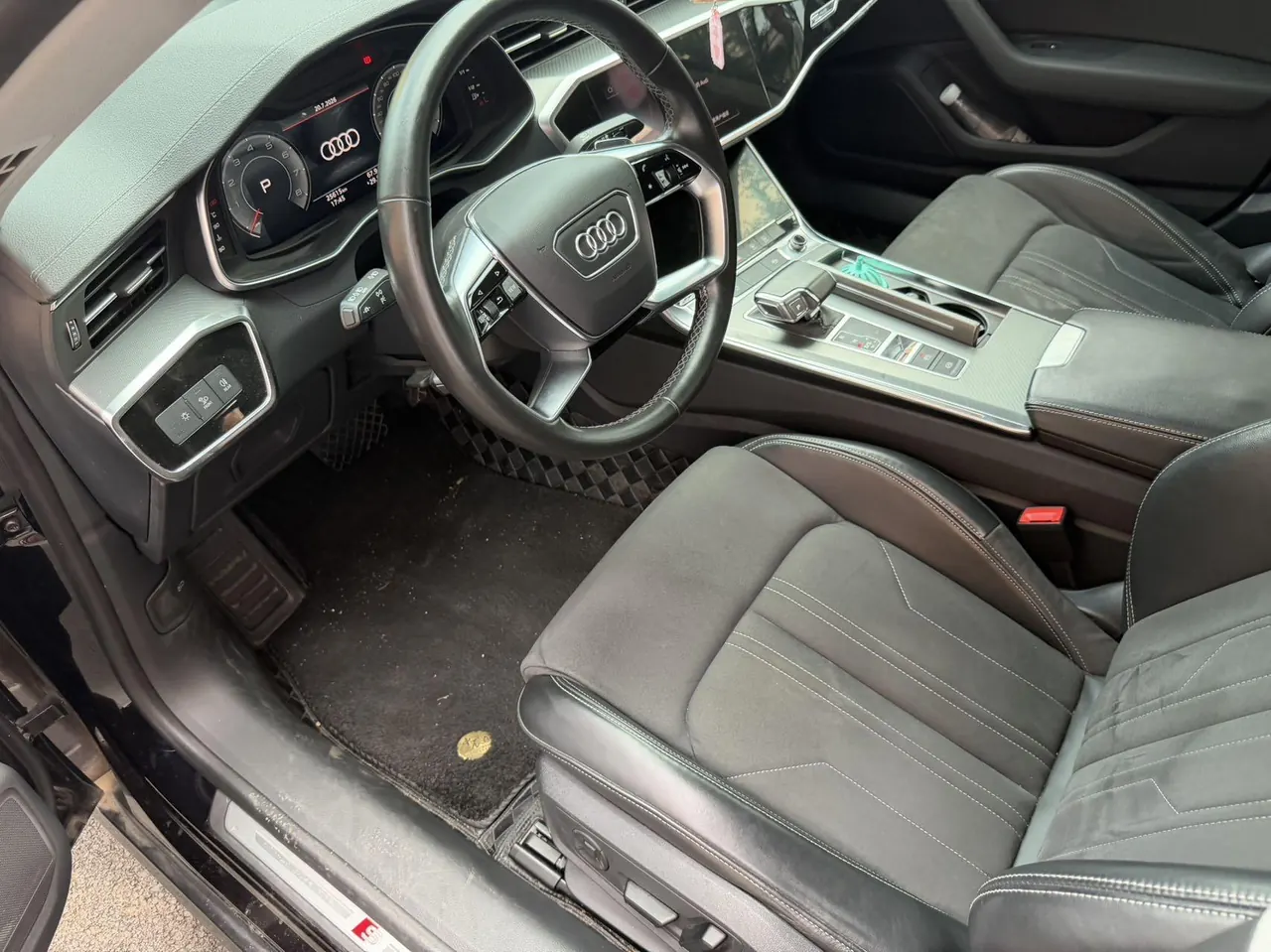 Audi 2024 A7L 2.0TFSI 45TFSI S-line Zhumeng Crystal Set Automatic Gear 3